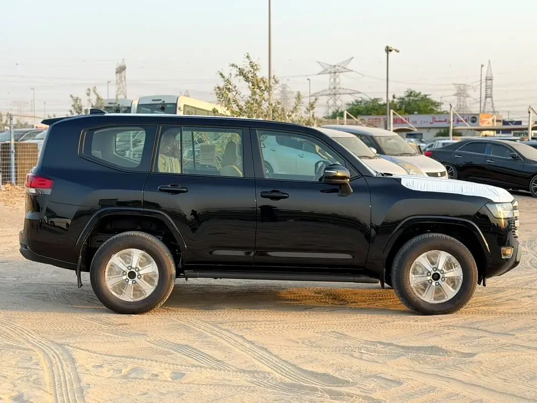 Toyota Land Cruiser 3.5 AT 4WD (415 hp) - 4
