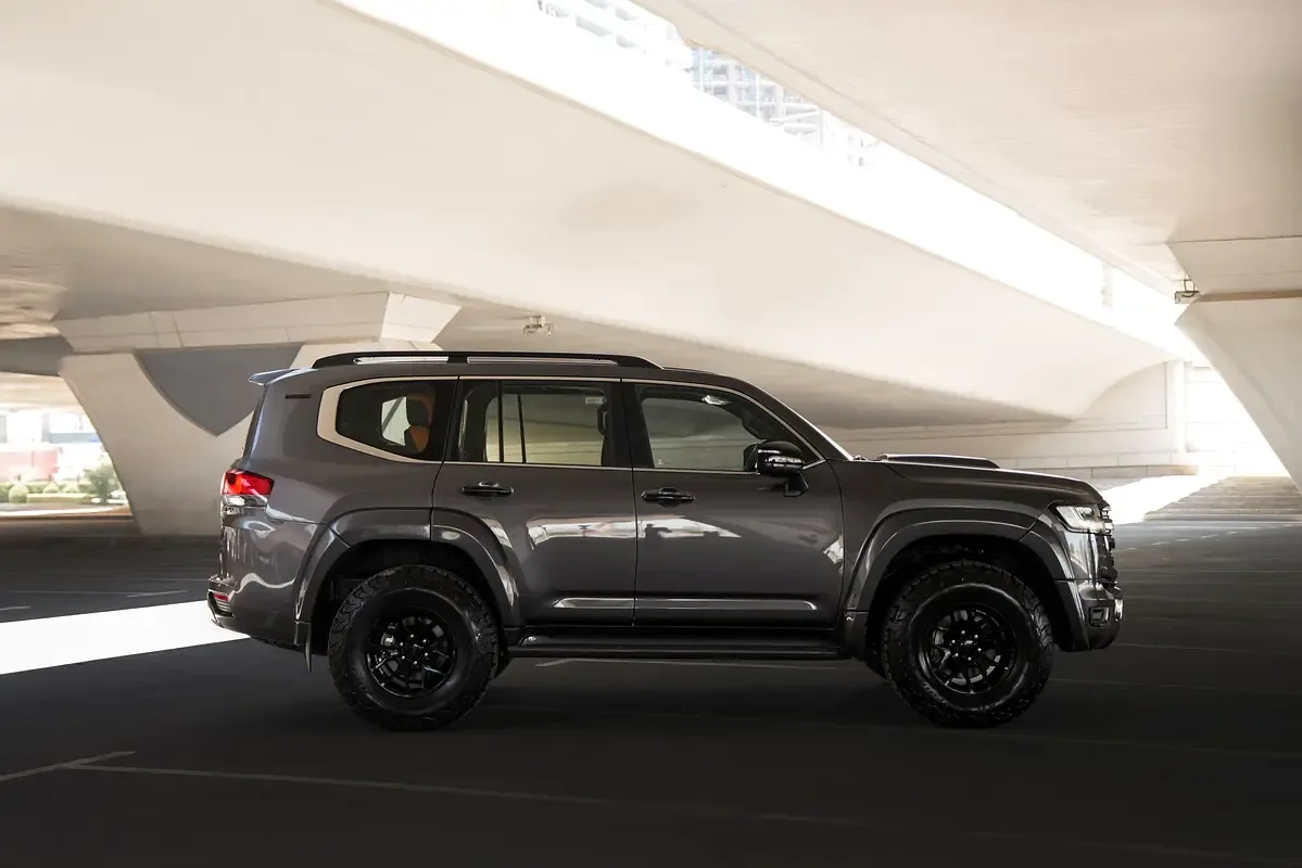 Toyota Land Cruiser 3.5 AT 4WD (415 حصان) - 6
