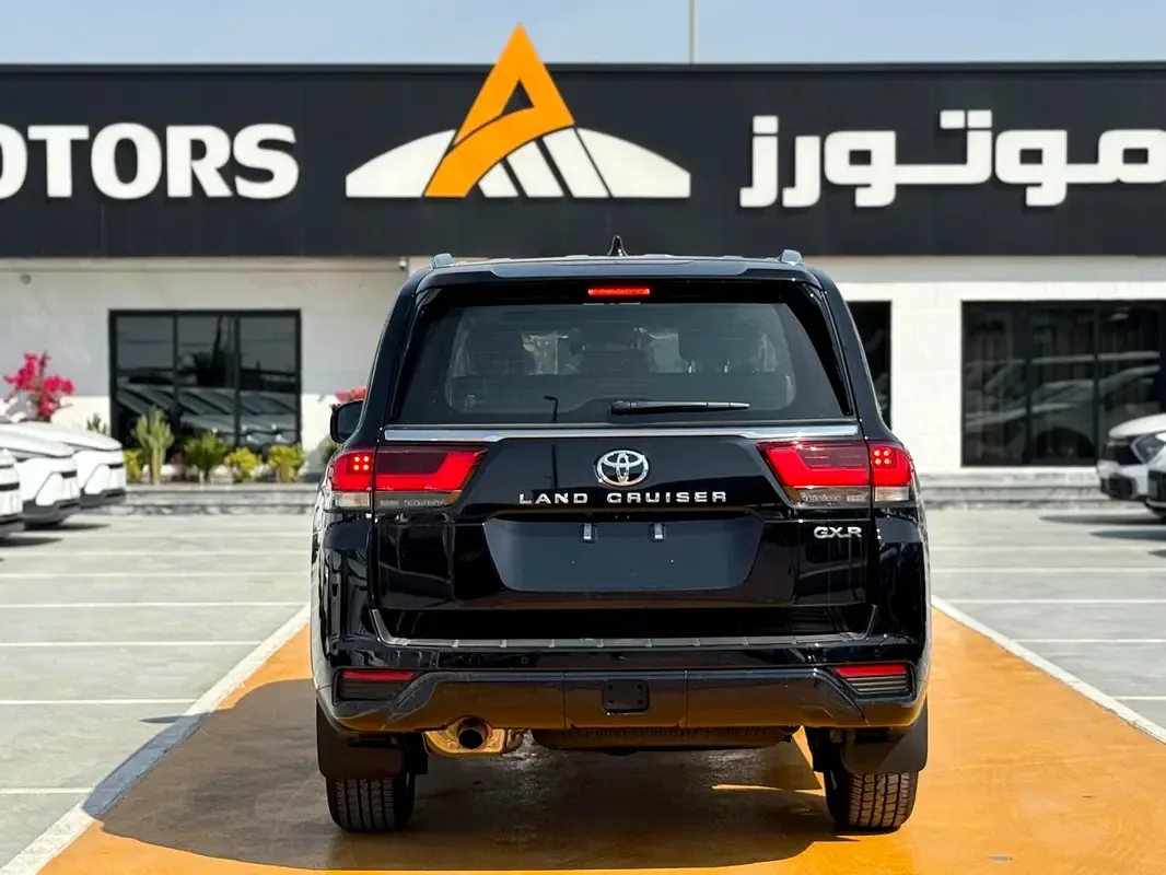 Toyota Land Cruiser 3.5 AT 4WD (415 حصان) - 4