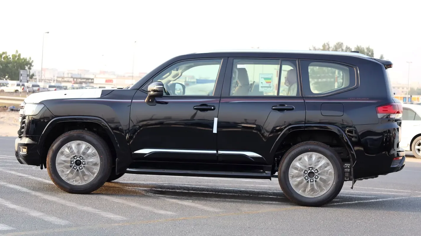 Toyota Land Cruiser 3.5 AT 4WD (415 حصان) - 6