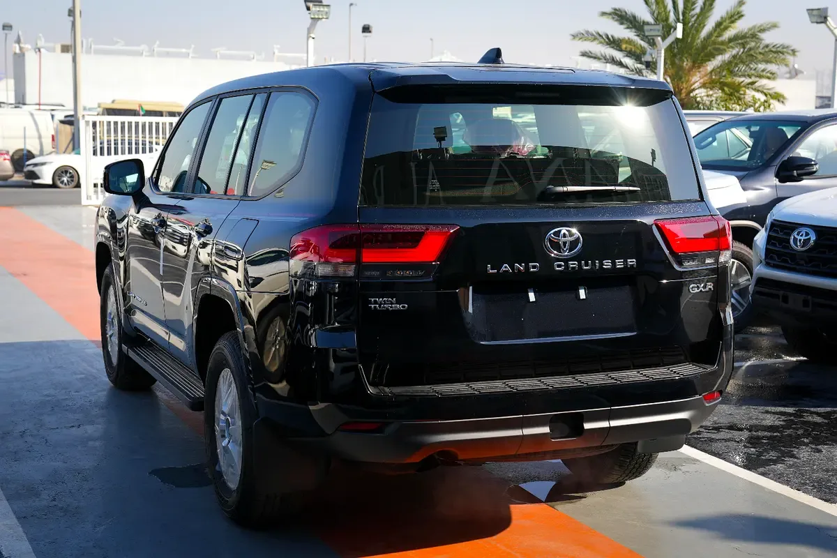 Toyota Land Cruiser 3.5 AT 4WD (415 hp) - 6
