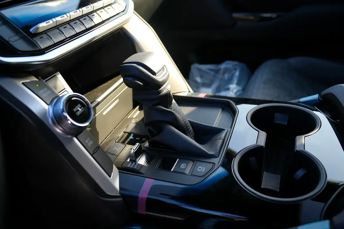 Toyota Land Cruiser 3.5 AT 4WD (415 hp) - 10