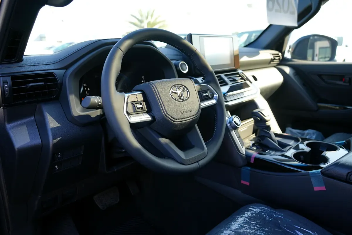 Toyota Land Cruiser 3.5 AT 4WD (415 hp) - 11