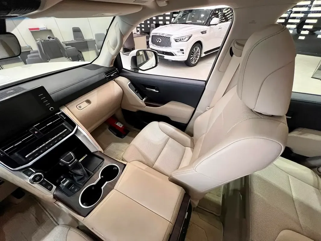 Toyota Land Cruiser 3.5 AT 4WD (415 hp) - 15