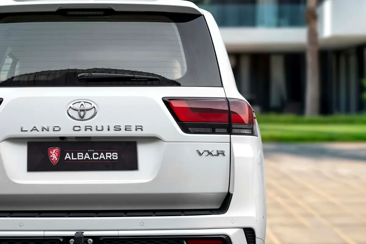 Toyota Land Cruiser 3.5 AT 4WD (415 حصان) - 6