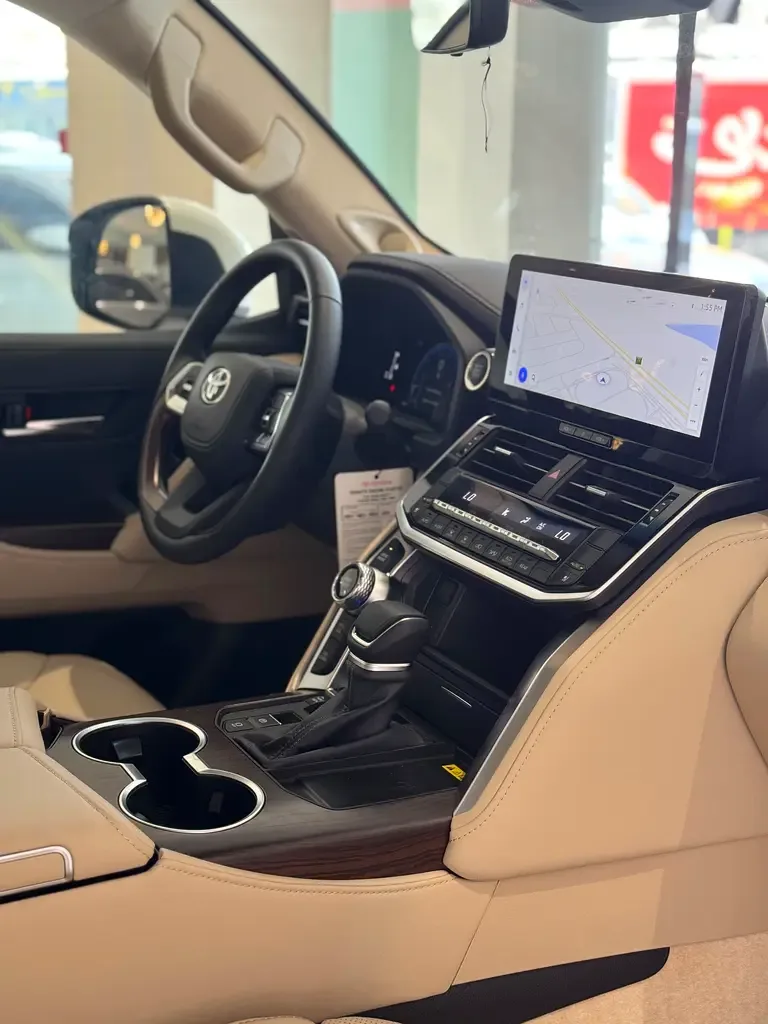 Toyota Land Cruiser 3.5 AT 4WD (415 حصان) - 16