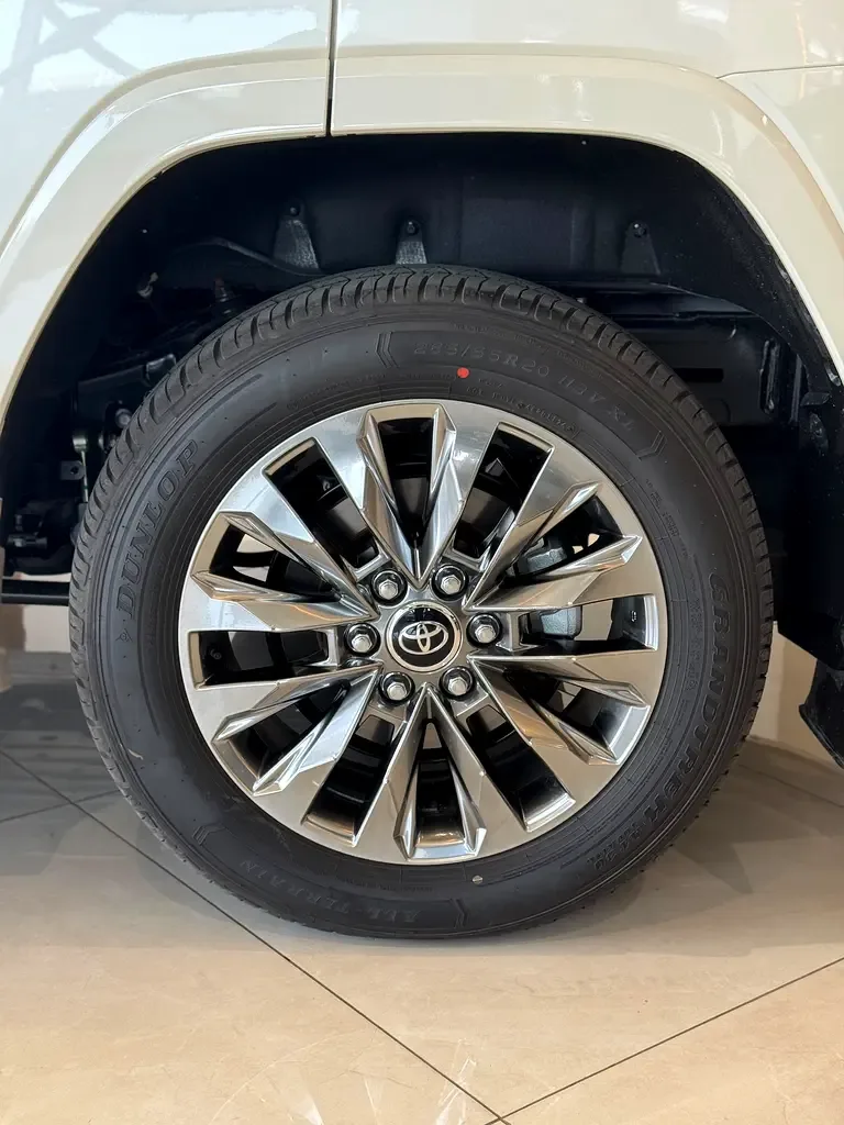 Toyota Land Cruiser 3.5 AT 4WD (415 حصان) - 17