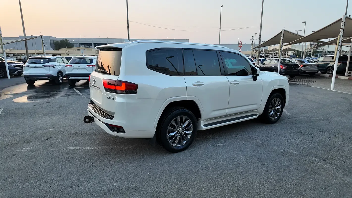 Toyota Land Cruiser 3.5 AT 4WD (415 حصان) - 4