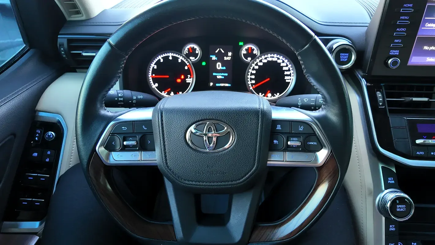 Toyota Land Cruiser 3.5 AT 4WD (415 حصان) - 6