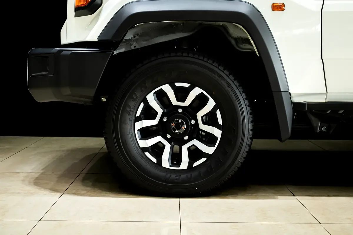 Toyota Land Cruiser 4.0 AT 4WD (228 hp) - 6