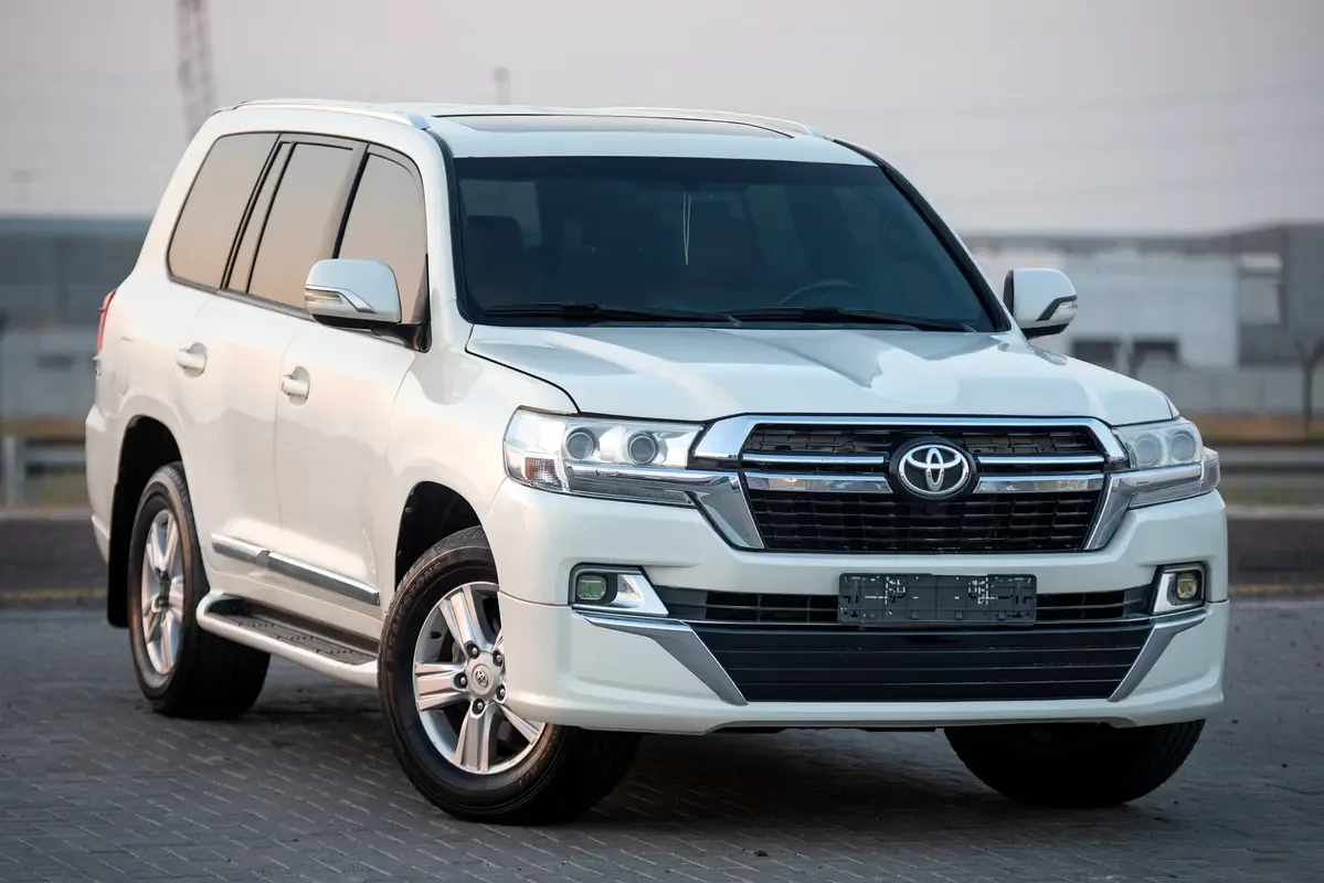 Toyota Land Cruiser 4.0 AT 4WD (243 hp)