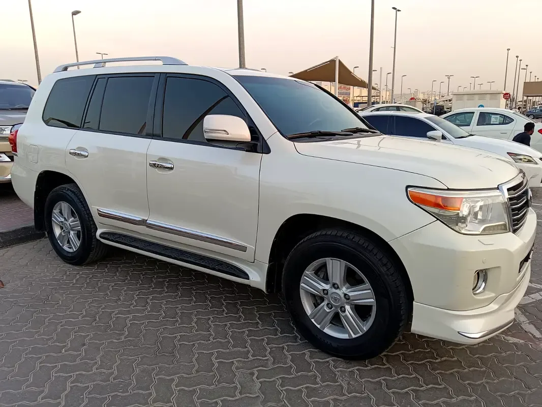 Toyota Land Cruiser 4.0 AT 4WD (243 hp)