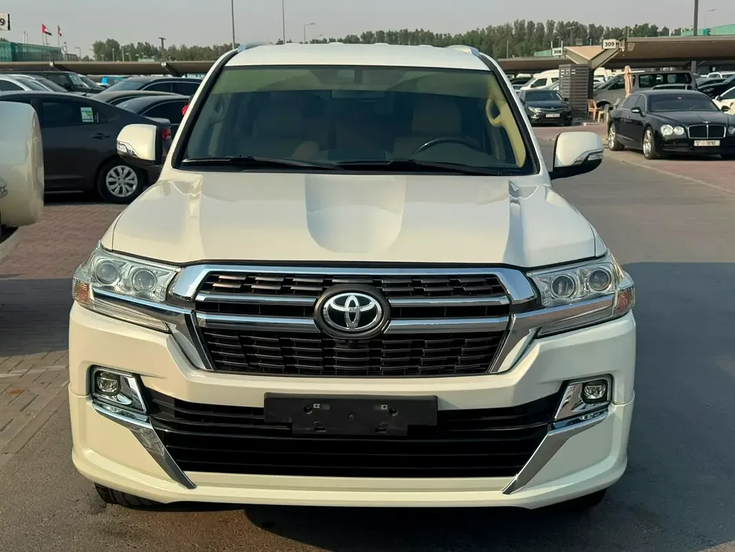 Toyota Land Cruiser 4.0 AT 4WD (243 hp)