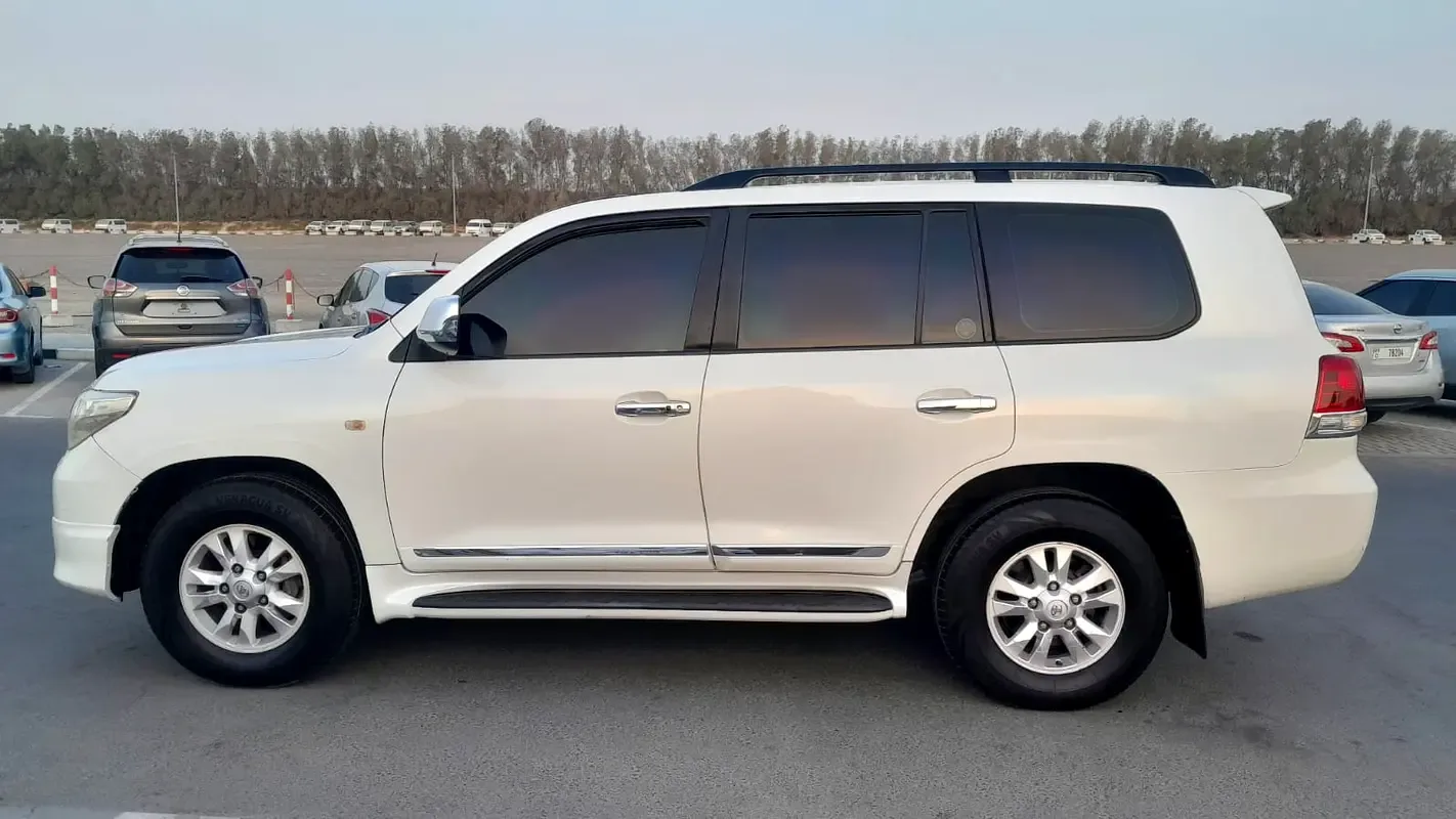 Toyota Land Cruiser 4.0 AT 4WD (243 hp)