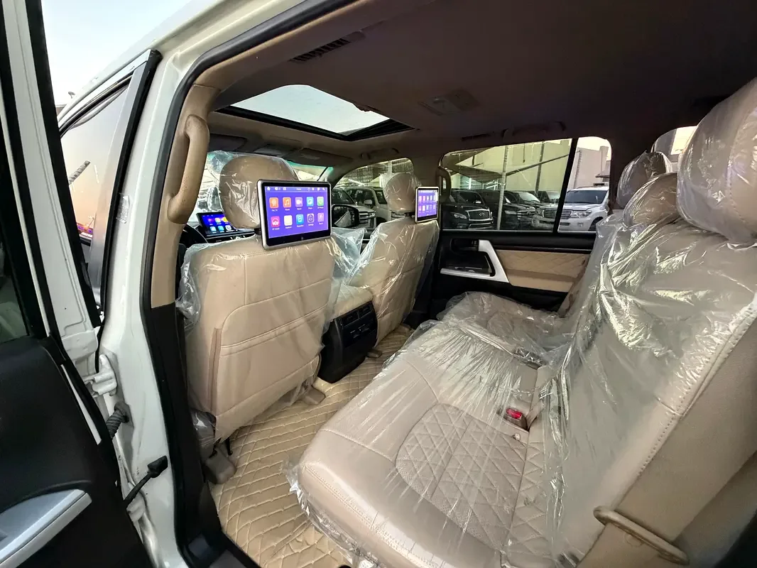 Toyota Land Cruiser 4.0 AT 4WD (243 حصان) - 8