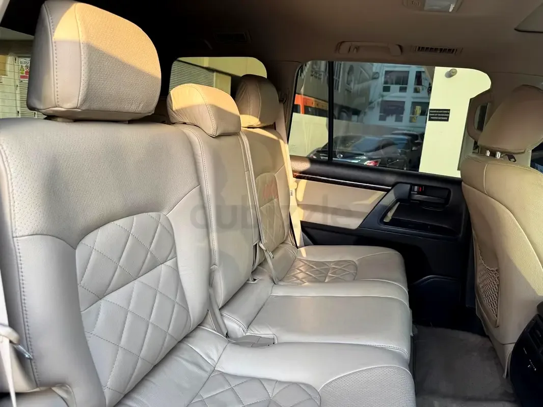 Toyota Land Cruiser 4.0 AT 4WD (243 حصان) - 3