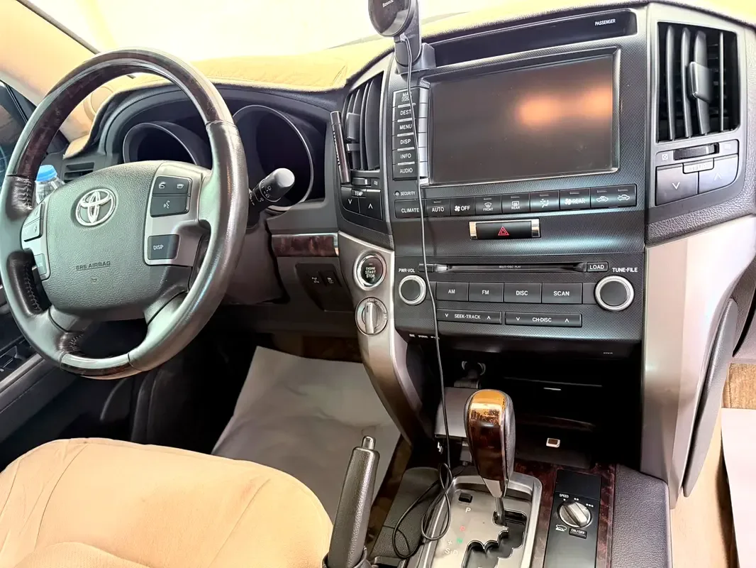 Toyota Land Cruiser 4.0 AT 4WD (243 hp) - 3
