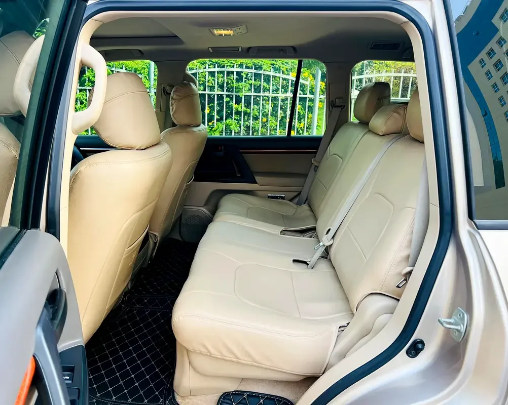 Toyota Land Cruiser 4.0 AT 4WD (243 hp) - 8