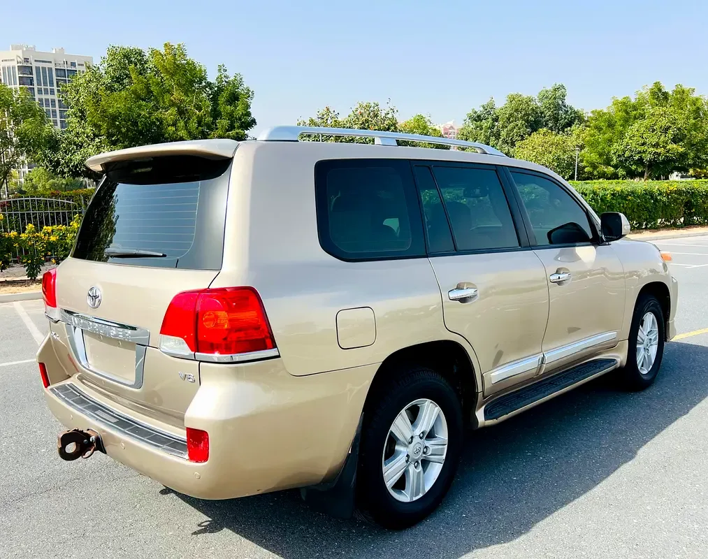 Toyota Land Cruiser 4.0 AT 4WD (243 hp) - 19