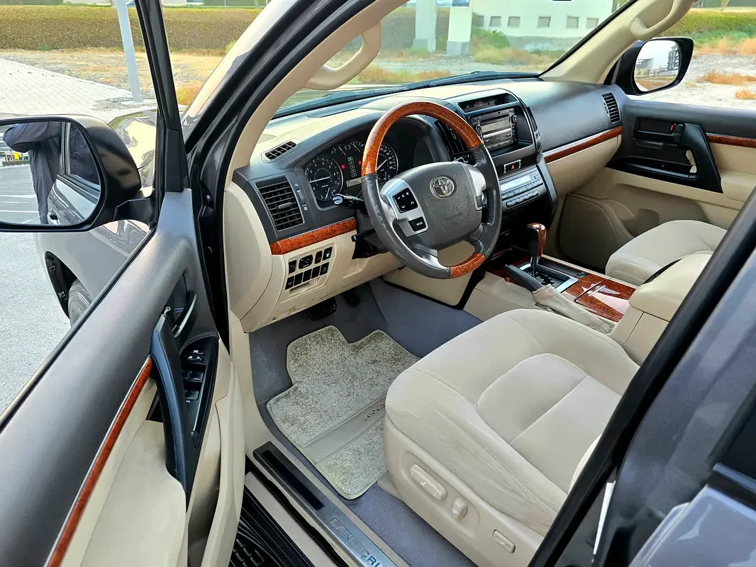 Toyota Land Cruiser 4.0 AT 4WD (243 hp) - 10