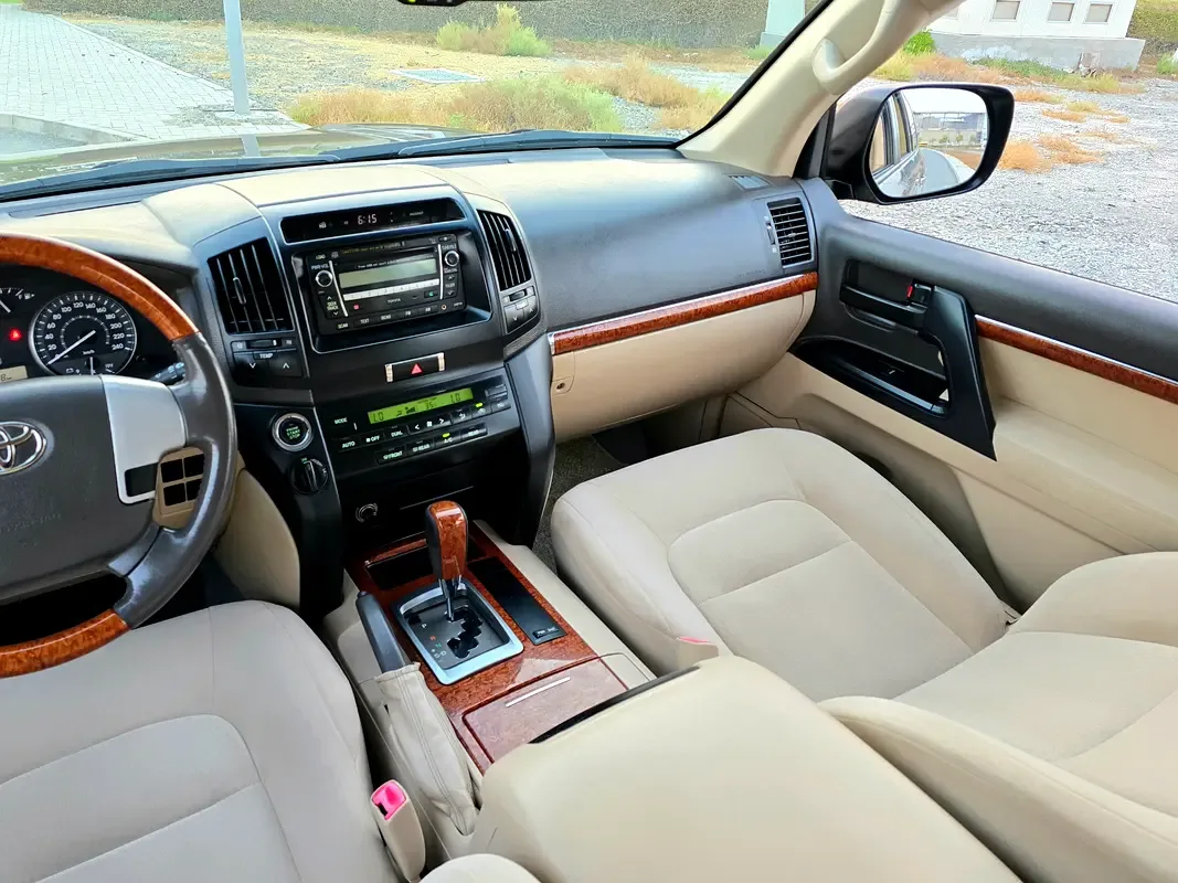 Toyota Land Cruiser 4.0 AT 4WD (243 hp) - 14