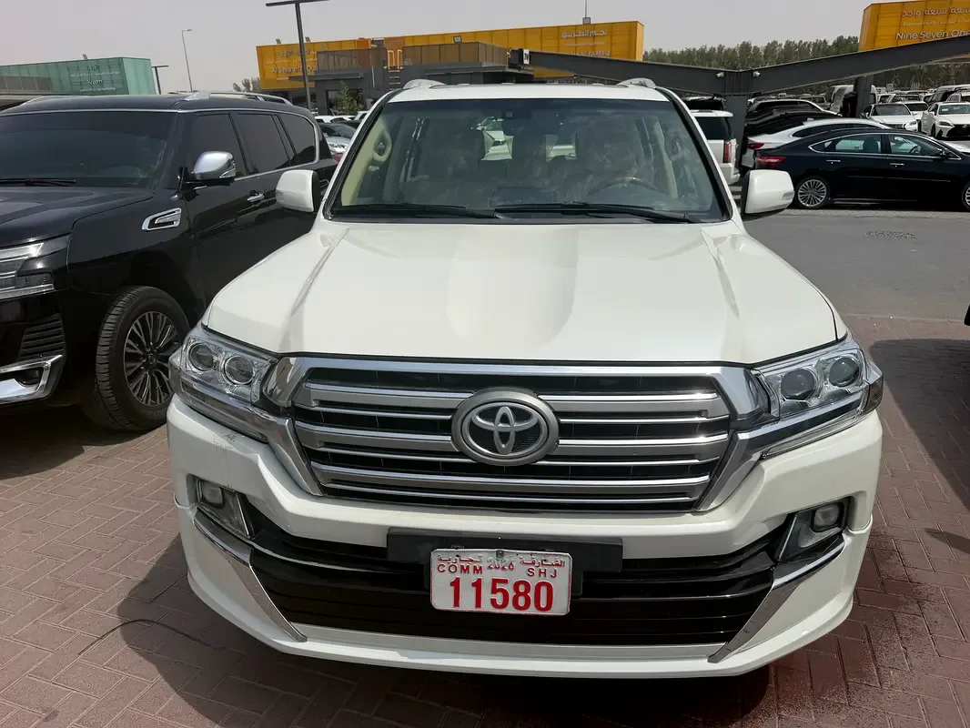 Toyota Land Cruiser 4.0 AT 4WD (271 hp)