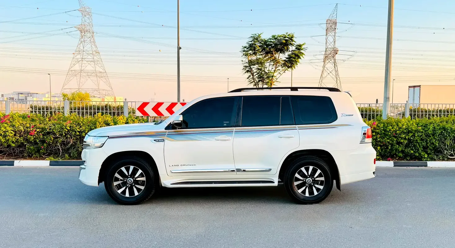 Toyota Land Cruiser 4.0 AT 4WD (271 حصان) - 9