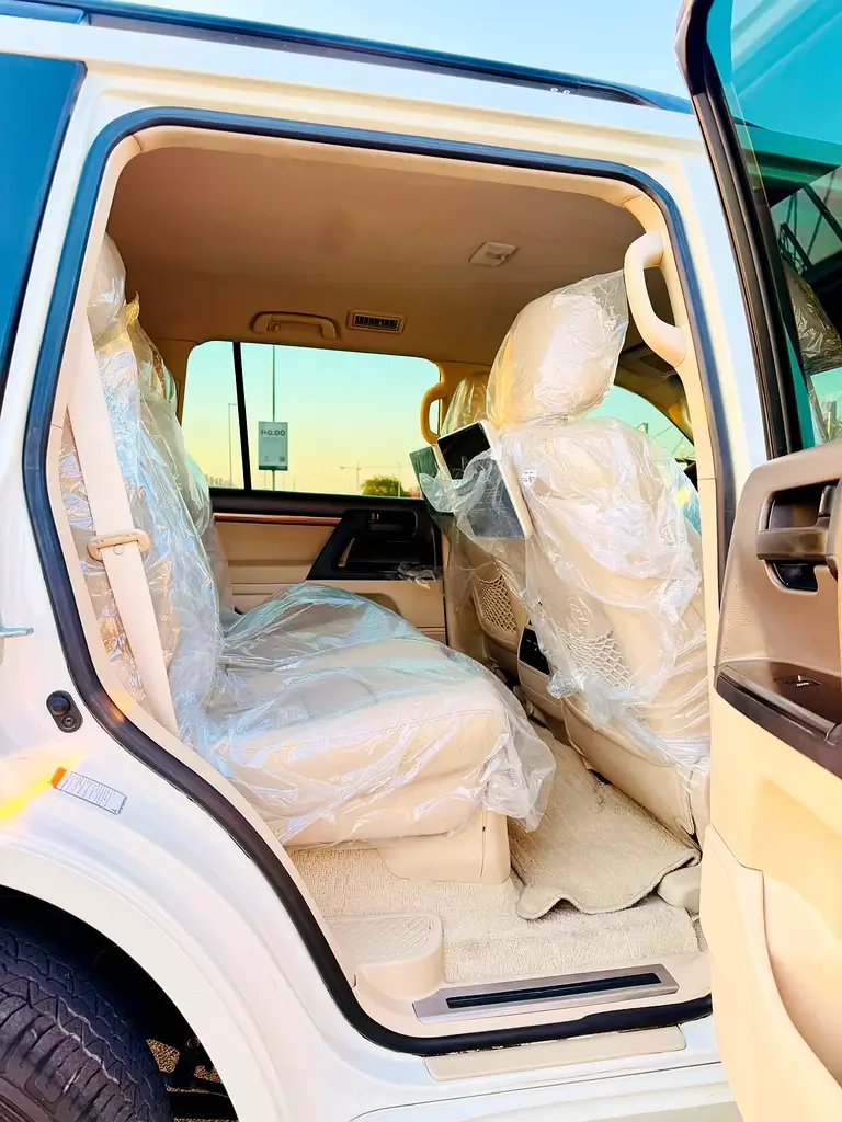 Toyota Land Cruiser 4.0 AT 4WD (271 حصان) - 13