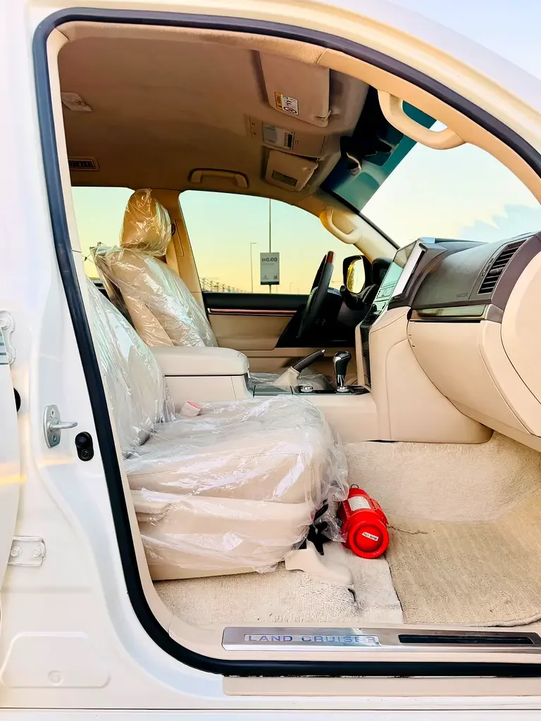 Toyota Land Cruiser 4.0 AT 4WD (271 حصان) - 12