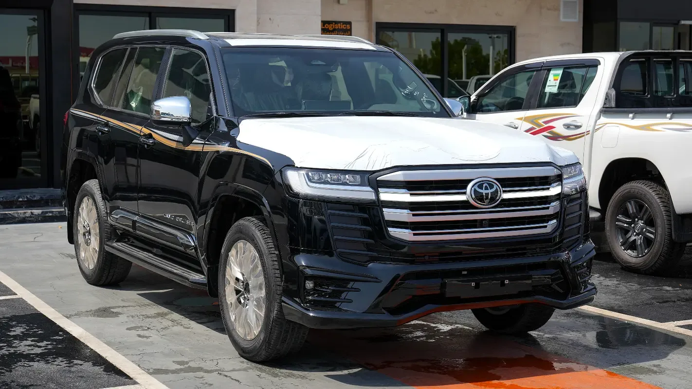 Toyota Land Cruiser 4.0 AT 4WD (275 hp)