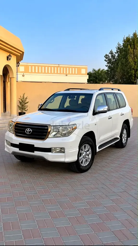 Toyota Land Cruiser 4.0 AT 4WD (275 hp)