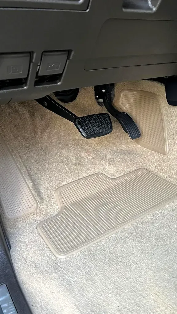 Toyota Land Cruiser 4.0 AT 4WD (275 hp) - 15