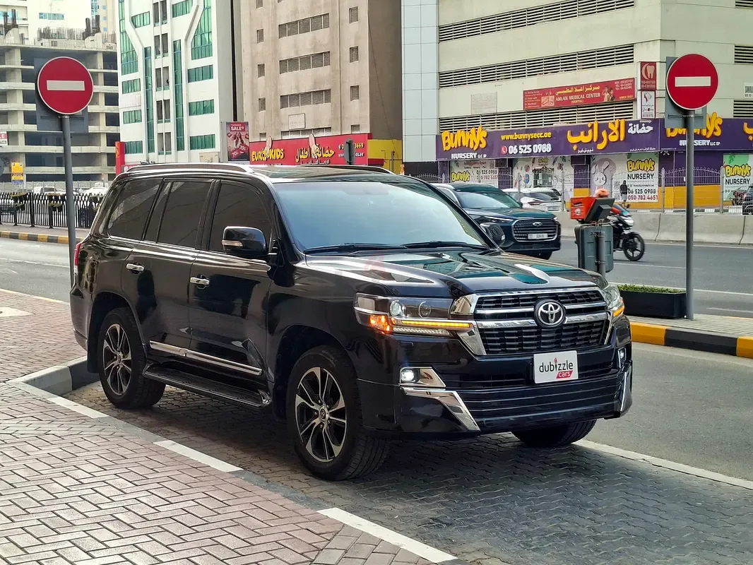 Toyota Land Cruiser 4.0 AT 4WD (275 hp)
