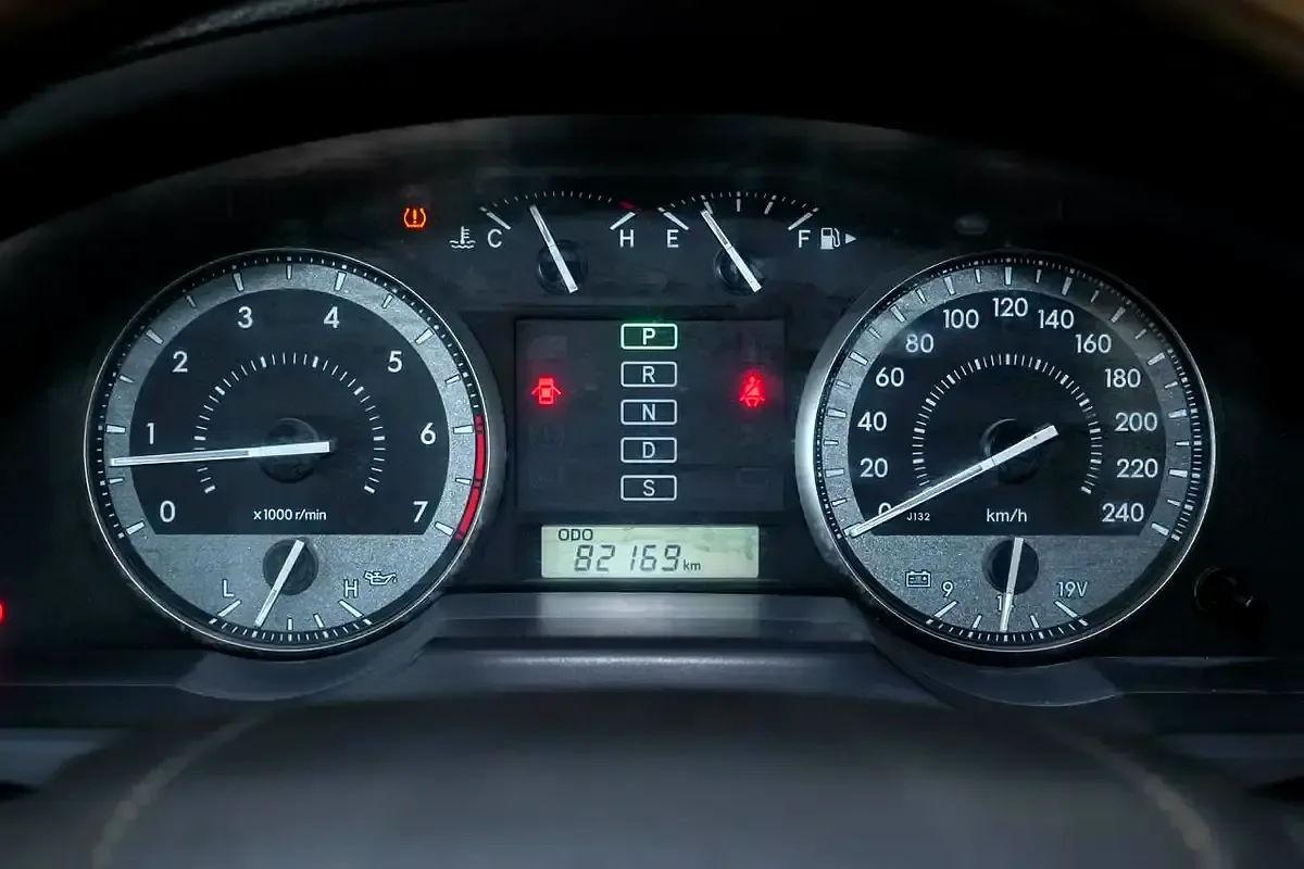 Toyota Land Cruiser 4.0 AT 4WD (275 hp) - 11