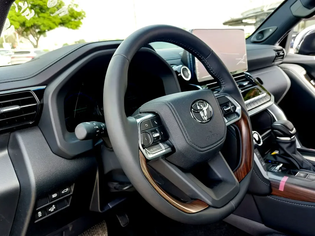 Toyota Land Cruiser 4.0 AT 4WD (275 حصان) - 8