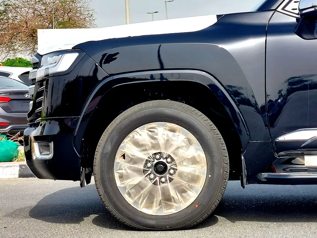 Toyota Land Cruiser 4.0 AT 4WD (275 حصان) - 6