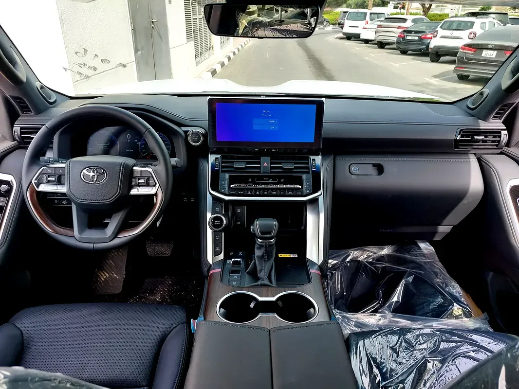 Toyota Land Cruiser 4.0 AT 4WD (275 حصان) - 11