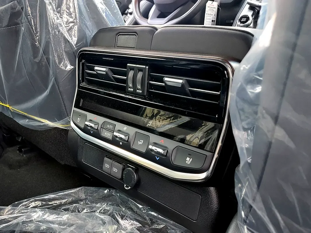 Toyota Land Cruiser 4.0 AT 4WD (275 حصان) - 16