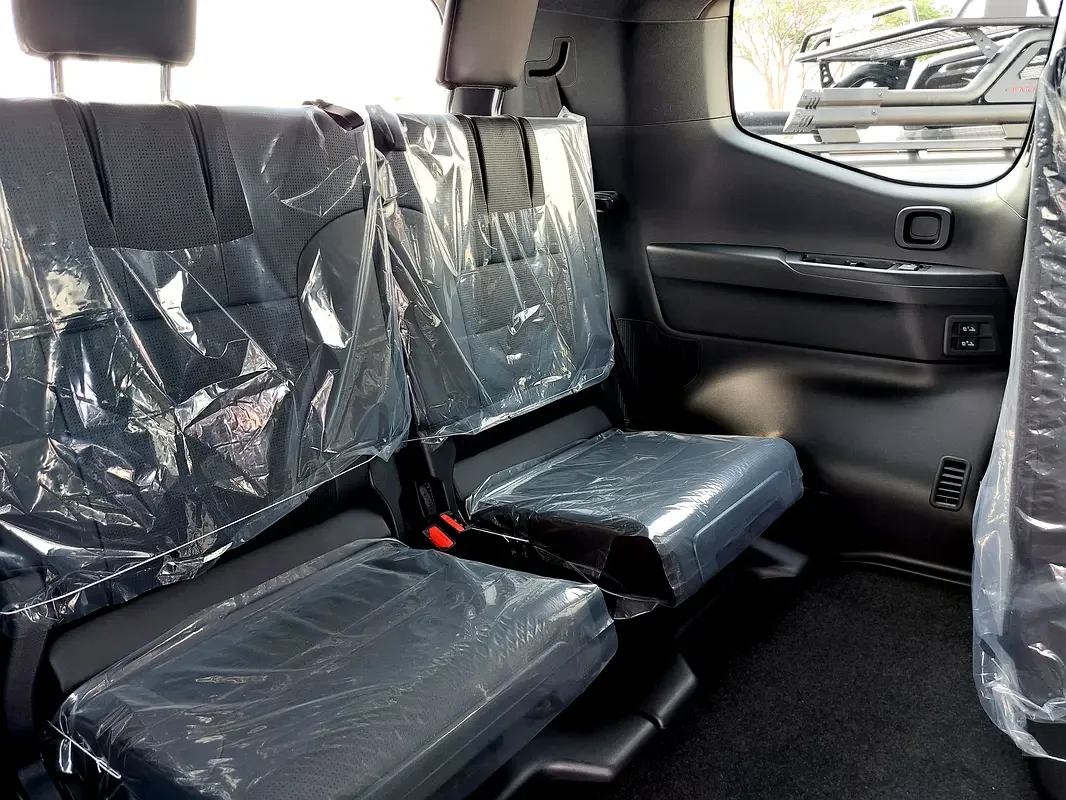 Toyota Land Cruiser 4.0 AT 4WD (275 حصان) - 17