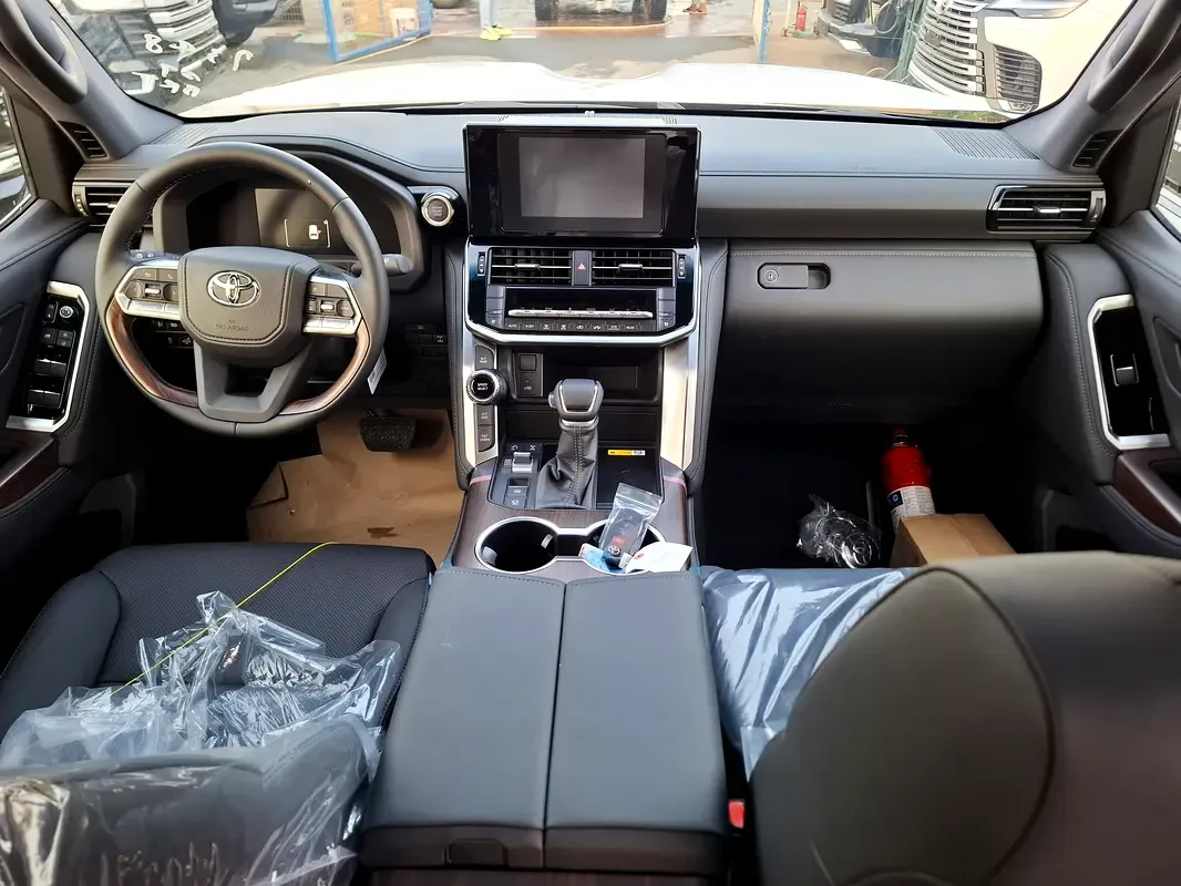 Toyota Land Cruiser 4.0 AT 4WD (275 حصان) - 14