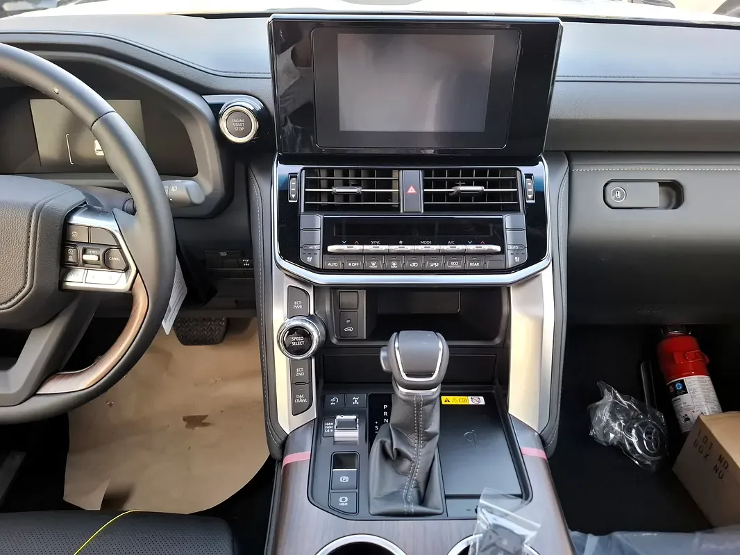 Toyota Land Cruiser 4.0 AT 4WD (275 حصان) - 15