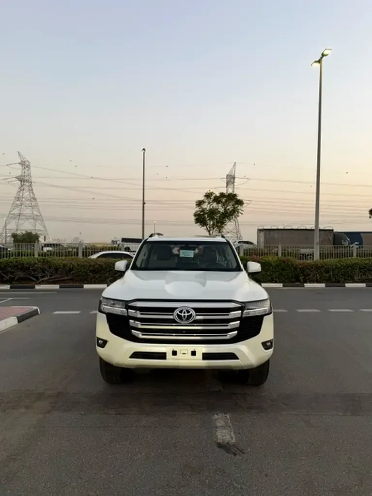 Toyota Land Cruiser 4.0 AT 4WD (275 حصان) - 2