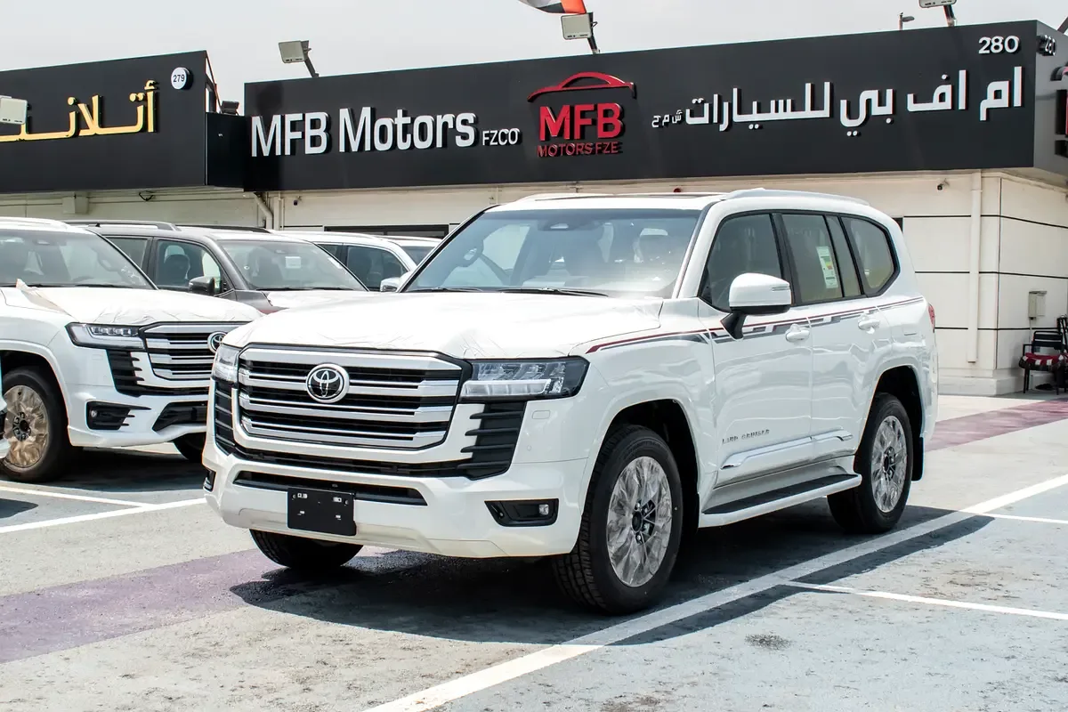 Toyota Land Cruiser 4.0 AT 4WD (275 حصان) - 2