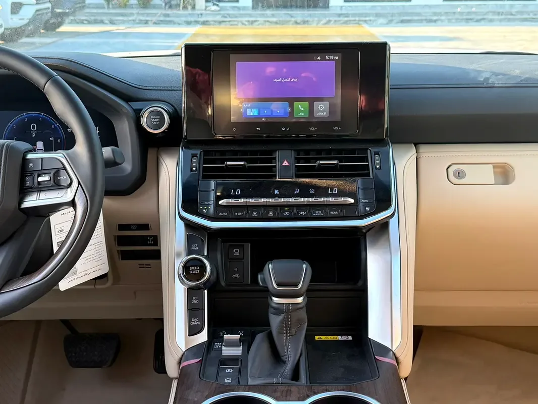 Toyota Land Cruiser 4.0 AT 4WD (275 hp) - 9
