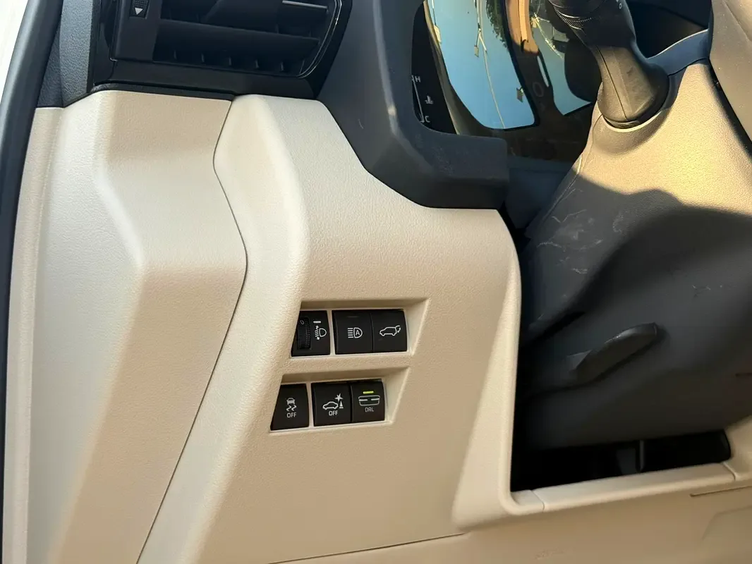 Toyota Land Cruiser 4.0 AT 4WD (275 hp) - 13