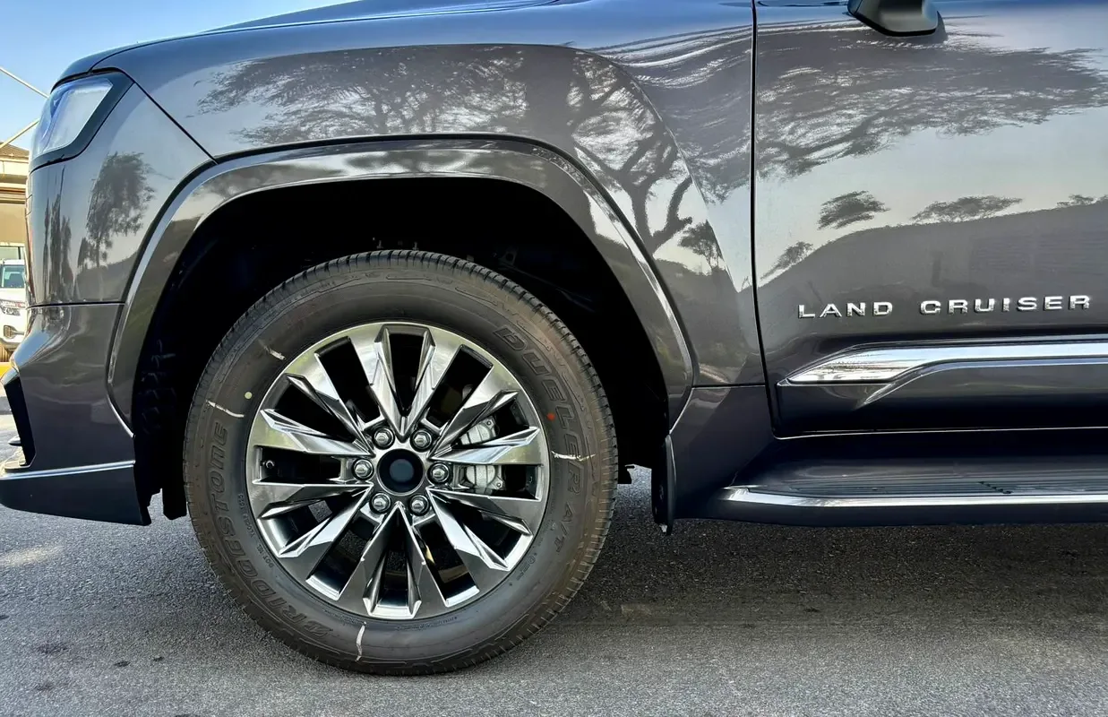 Toyota Land Cruiser 4.0 AT 4WD (275 hp) - 6