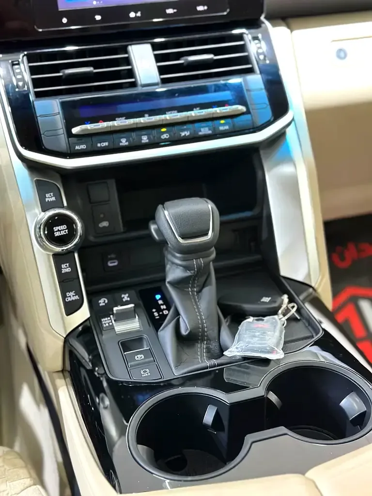 Toyota Land Cruiser 4.0 AT 4WD (275 hp) - 10