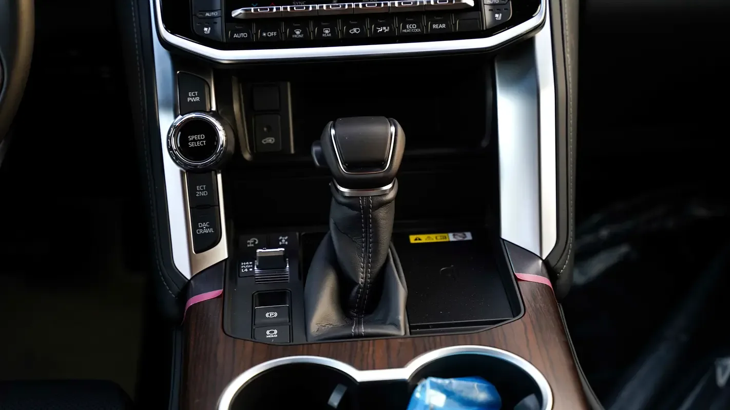 Toyota Land Cruiser 4.0 AT 4WD (275 hp) - 15