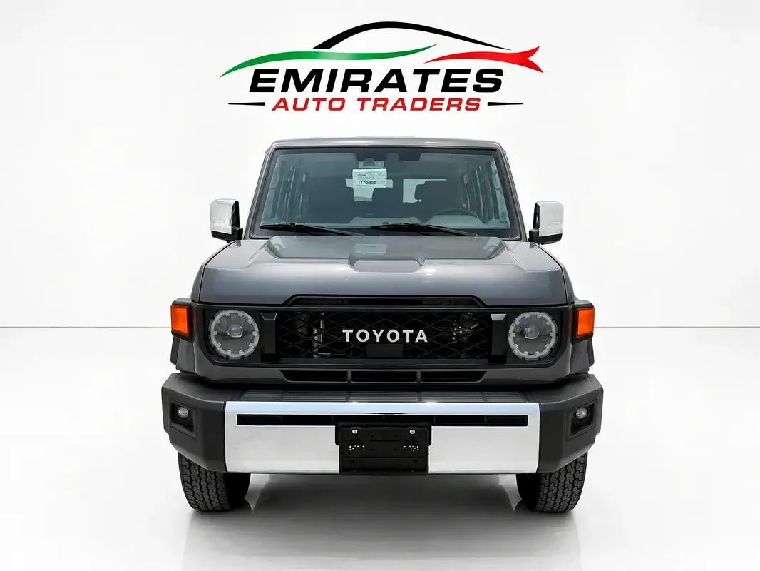 Toyota Land Cruiser 4.0 AT 4WD (275 حصان) - 2