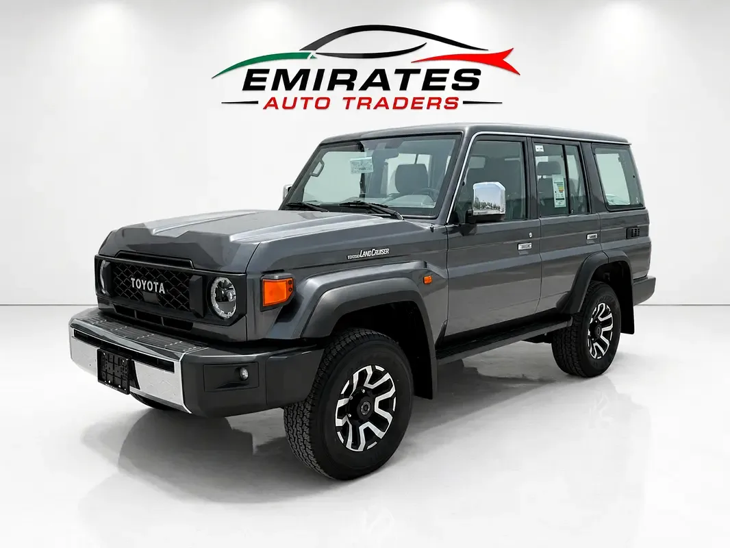 Toyota Land Cruiser 4.0 AT 4WD (275 حصان)